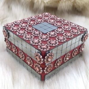 New Rhinestone Floral Mirrored Valentine’s Day Jewelry Keepsake Trinket Box NWOT